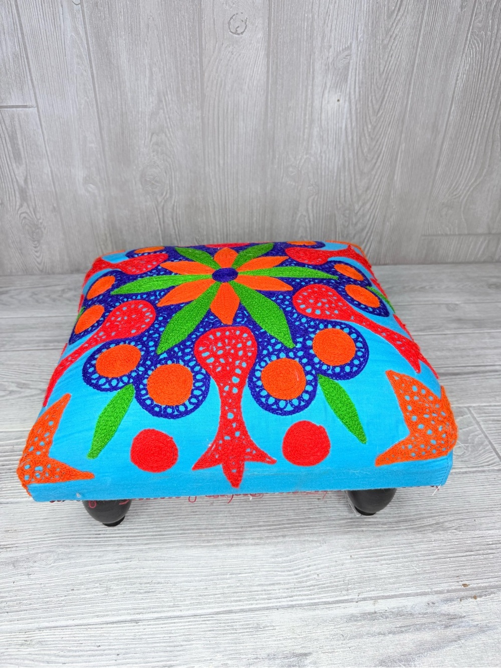 Pier 1 Mystic Mandala Foot Stool cloth embroidered top seating ottoman